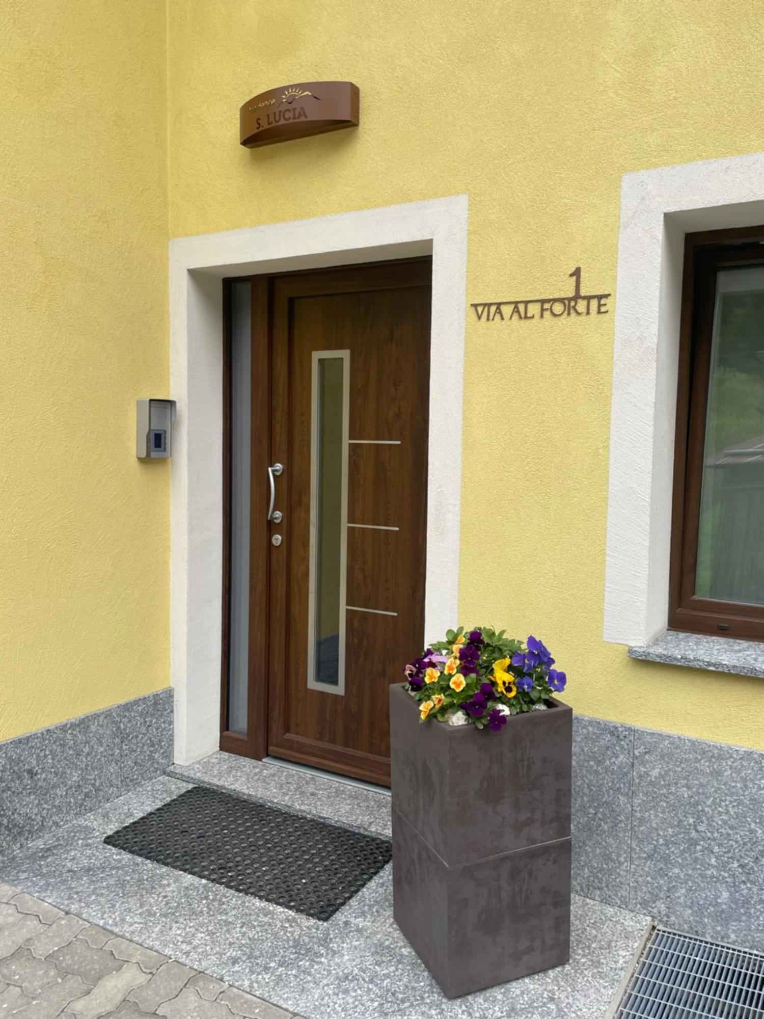 Residence S Lucia - Appartamenti Alle Porte Di Bormio Valdisotto Bagian luar foto