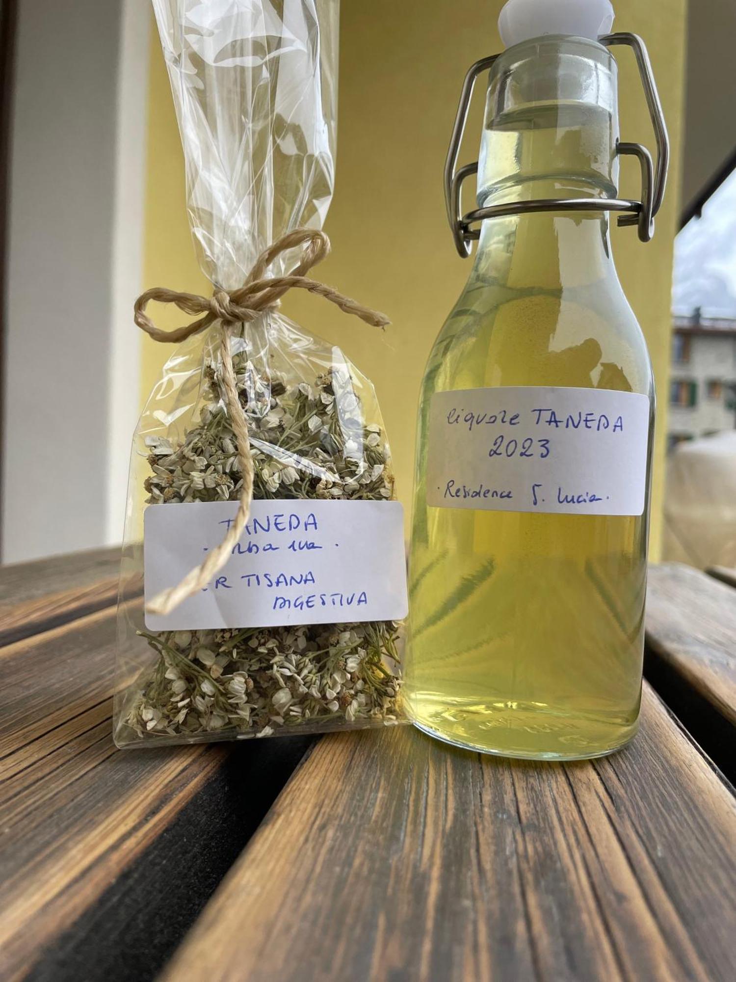 Residence S Lucia - Appartamenti Alle Porte Di Bormio Valdisotto Bagian luar foto